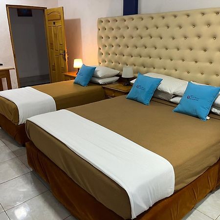 Oasis Wings Hotel Mannar Buitenkant foto